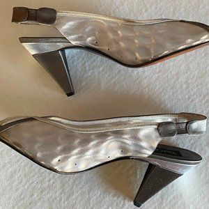 Stuart Weitzman Open Toe Slingback Silver Pumps 9